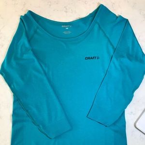 Craft cycling workout shirt